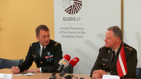 EU Military Committee Away Days meeting. General Patrick de Rousiers, the Chairman of the EU Military Committee and the Chief of Defence of the Republic of Latvia Lieutenant General Raimonds Graube. Photo: Gatis Dieziņš, Recruitment and Youth Guard Centre