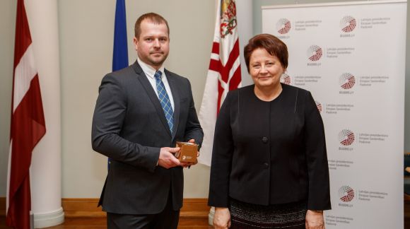 Prime Minister Laimdota Straujuma expresses her gratitude for support to KS "Baltijas Dārzeņi"