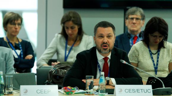 Profesionālās izglītības un apmācības ministru, sociālo partneru un EK pārstāvju sanāksme. Foto: EU2015.LV